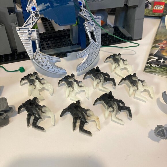 LEGO Bionicle 8769 Visorak's Gate Toa Hordika Near Complete Set + Box + Manual - Picture 3 of 13
